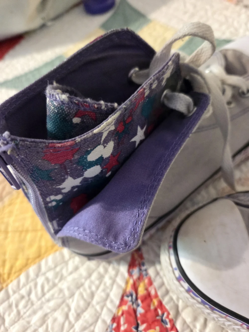Converse All Star High Top Shoes. Size Junior 5 Zipper Back Purple & Gray paint